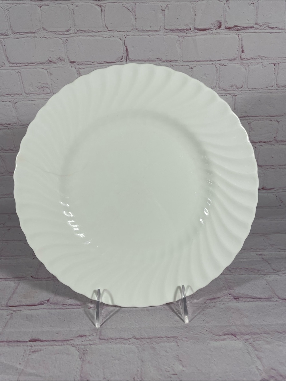 Vintage Minton White Fife Bone China Dinner Plate 10 3/4” England Discontinued